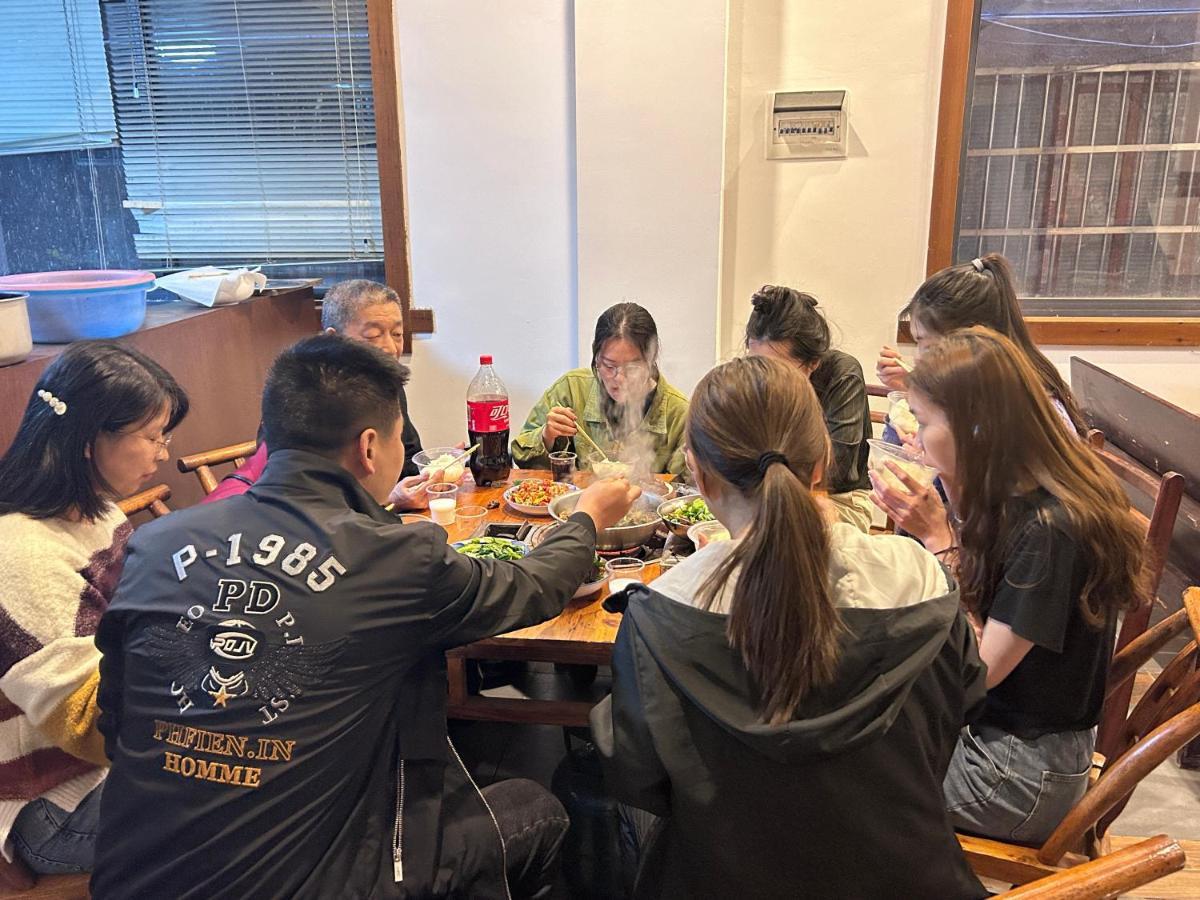 Family Hotel 장가계 외부 사진