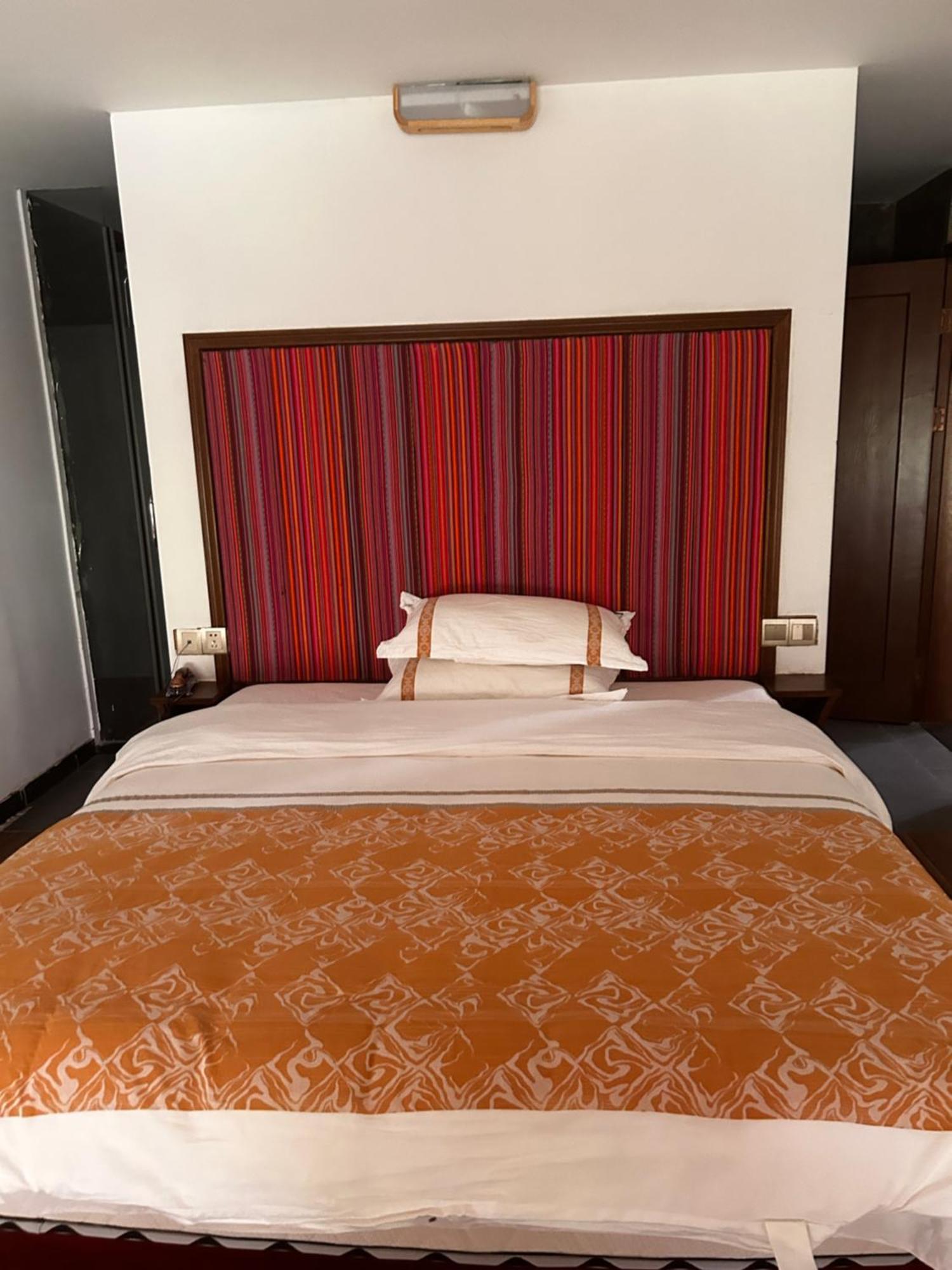 Family Hotel 장가계 외부 사진